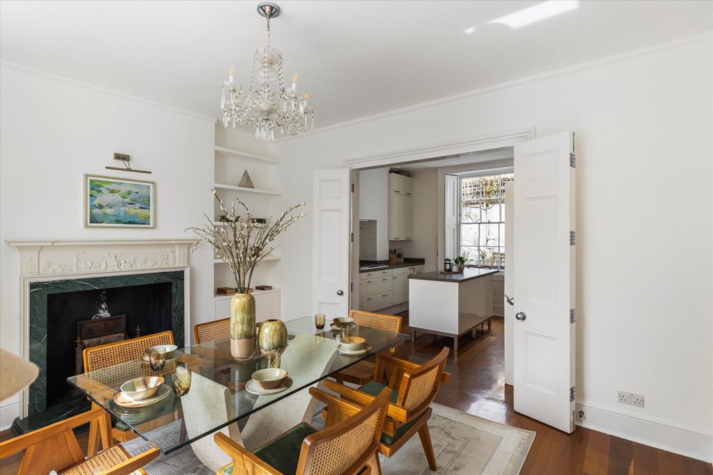 Property photo 3 of 23 Image