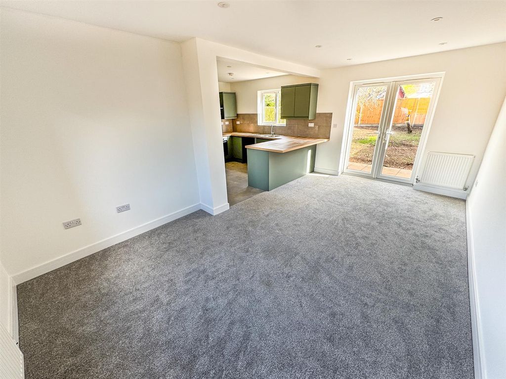 Property photo 2 of 24 Img_2836.Jpg