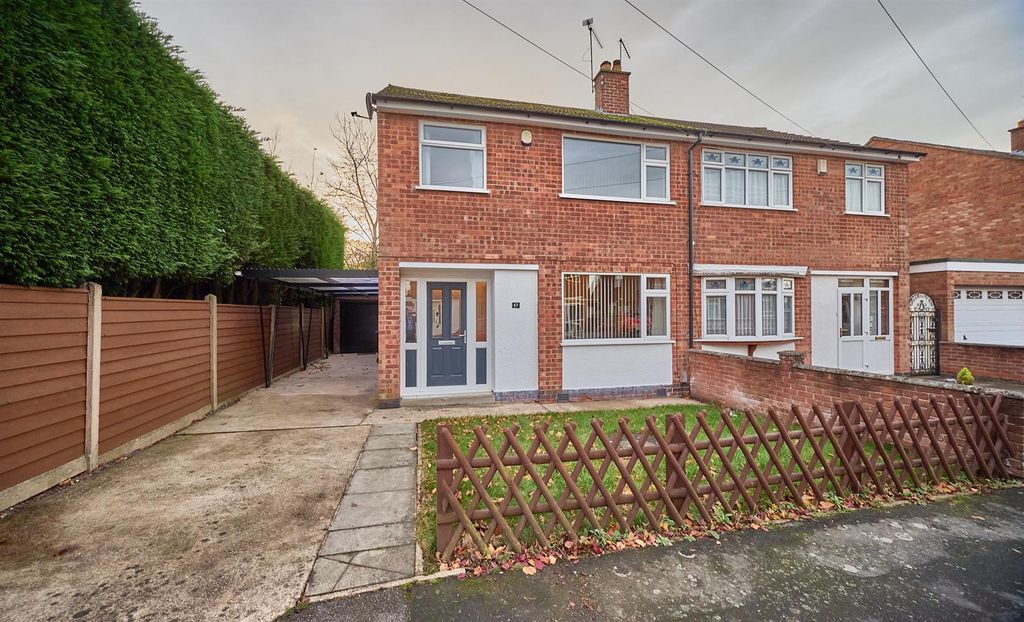 Property photo 1 of 11 Mayfield Wy Bw 10.Jpg