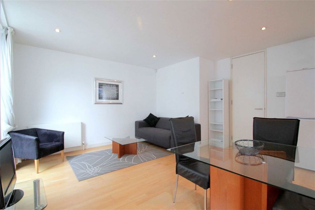 Property photo 2 of 5