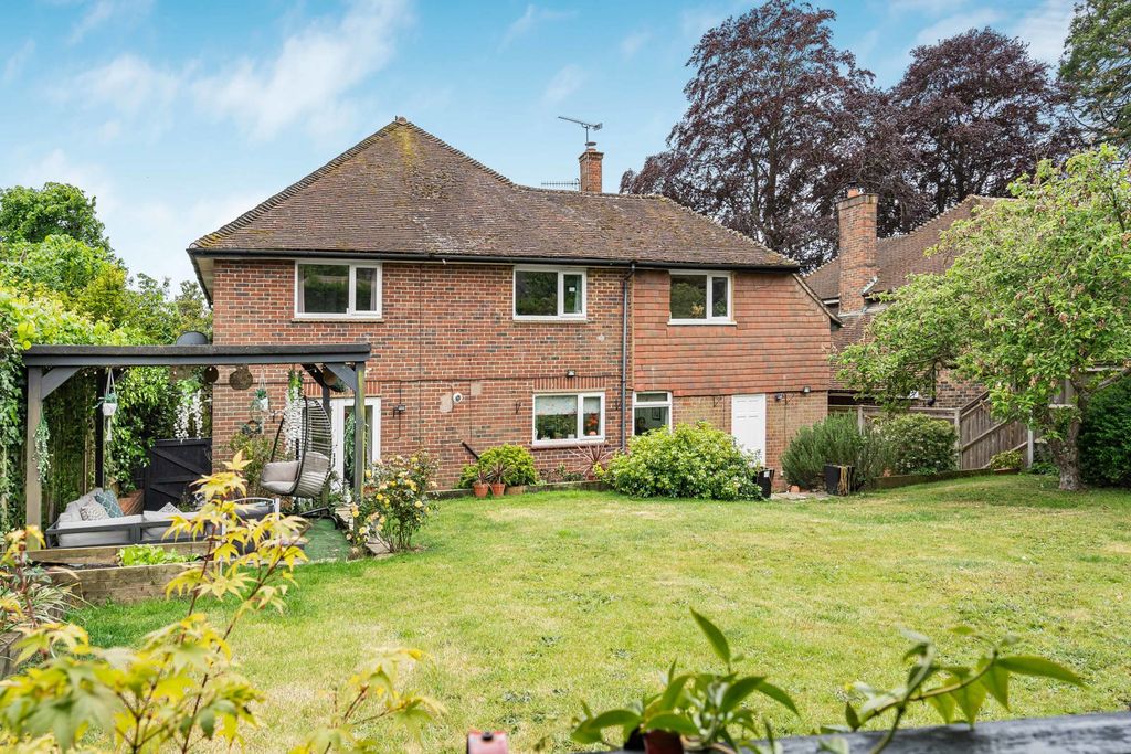 Additional image 23 of 5 bed detached house for saleManor Road, Aldershot, Hampshire GU11