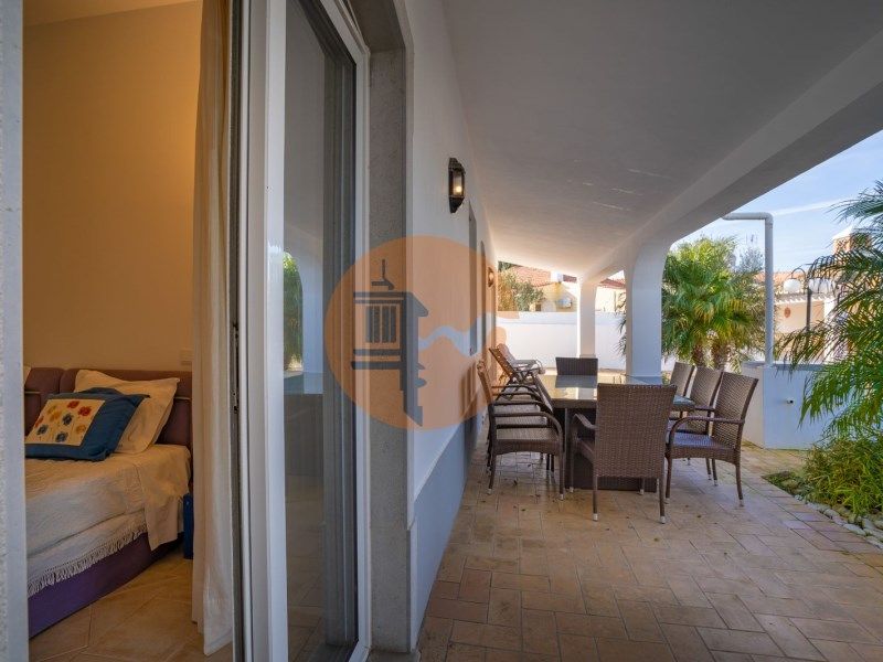 Property photo 3 of 80