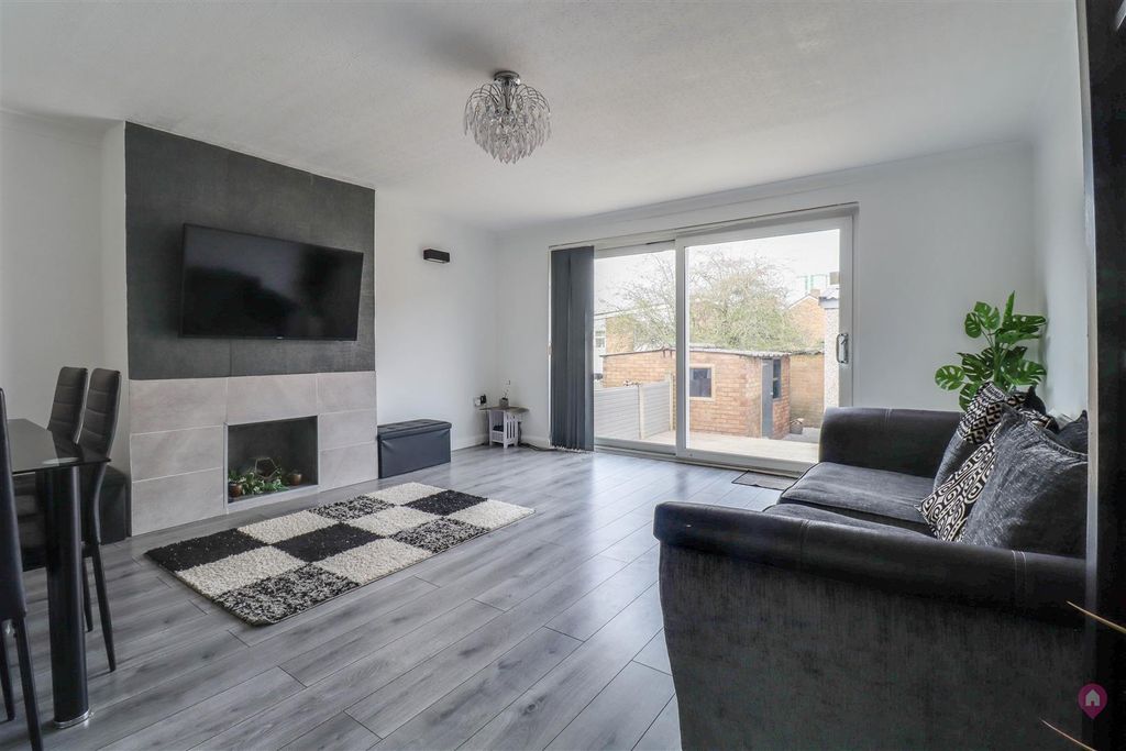 Property photo 3 of 24 Img_6215-Img_6217.Jpg