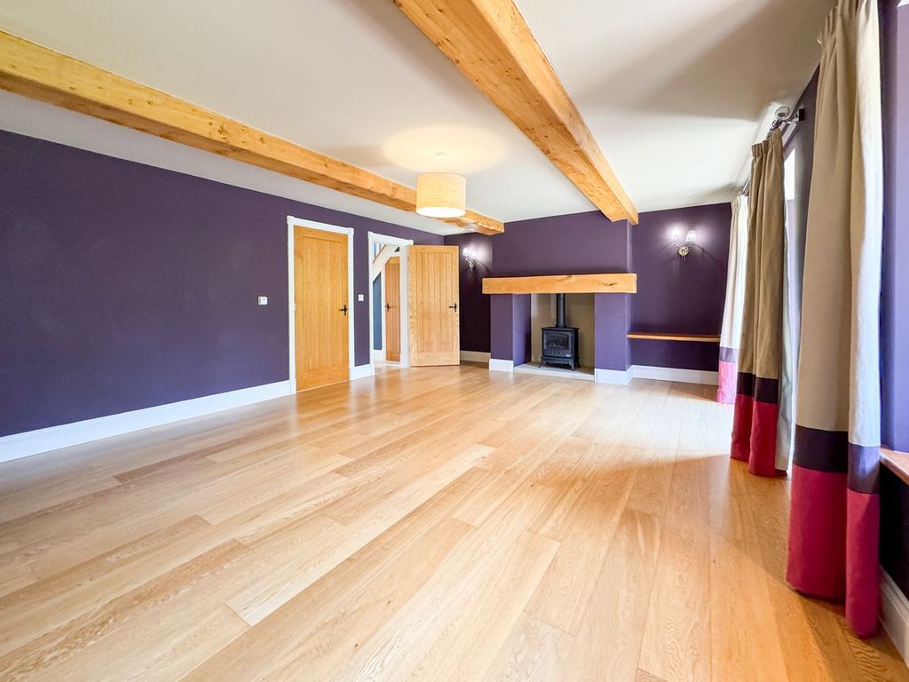 Property photo 3 of 29