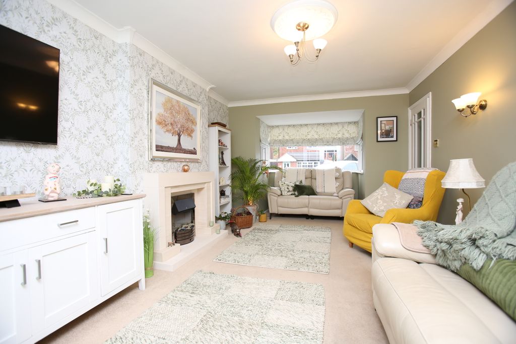 Property photo 3 of 21 593A3153