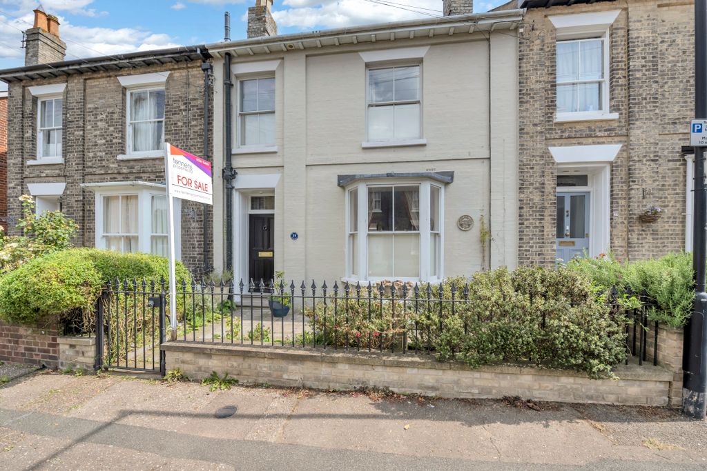 Property photo 1 of 29
