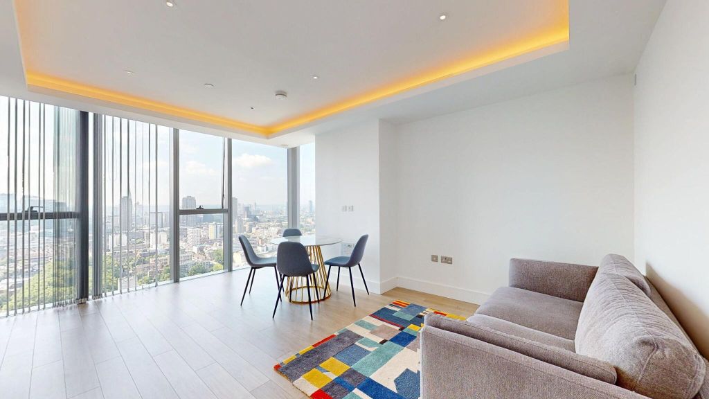 Property photo 1 of 23