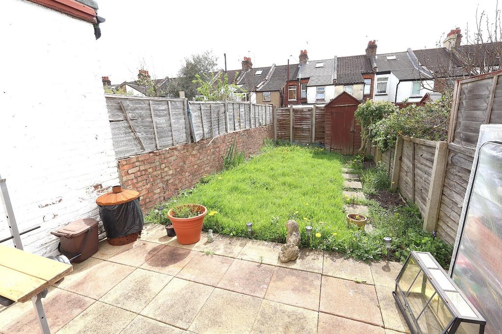 Property photo 2 of 11 Rear Garden