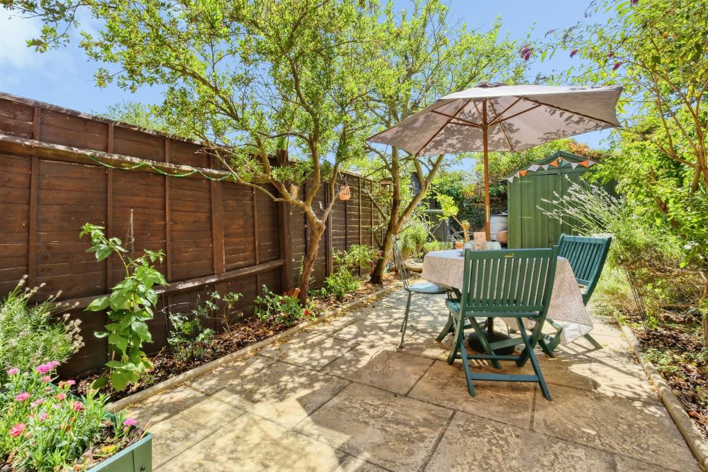 Property photo 3 of 12