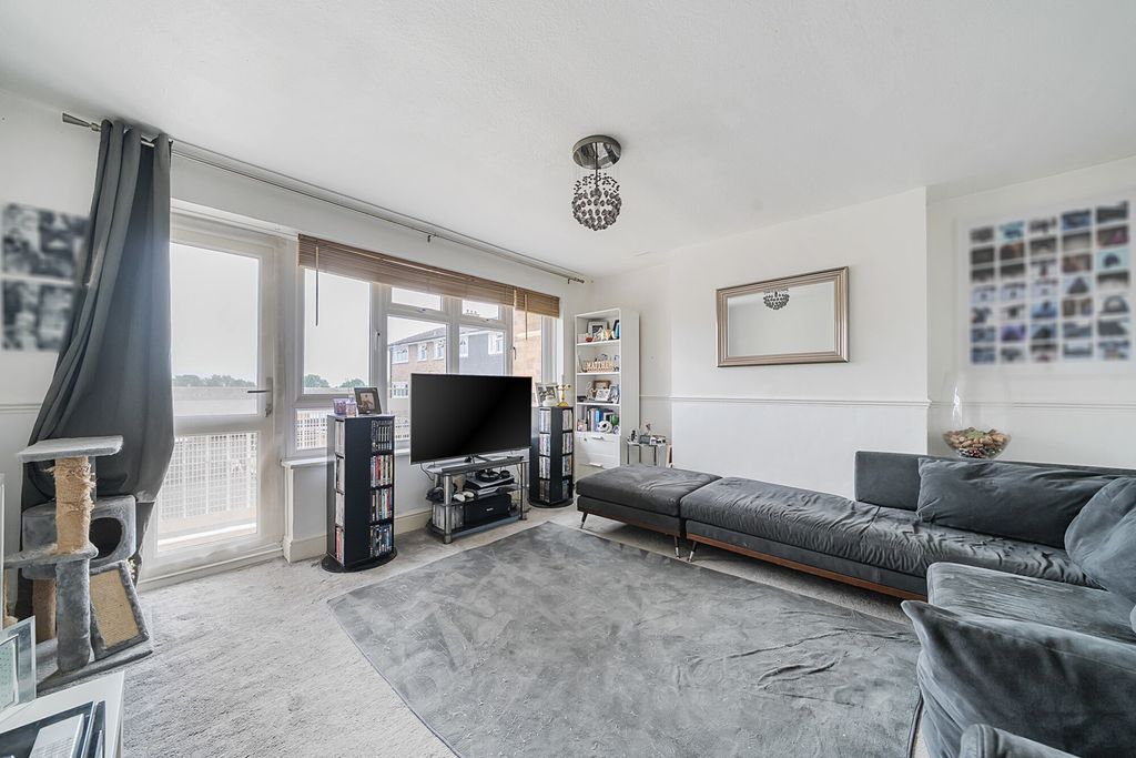Property photo 2 of 16 1335307-21-6894B2...