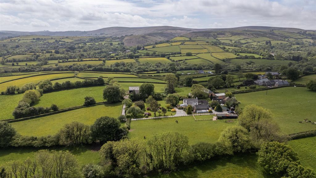 Property photo 1 of 29 Drone Shot