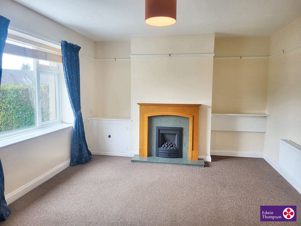 Property photo 3 of 33