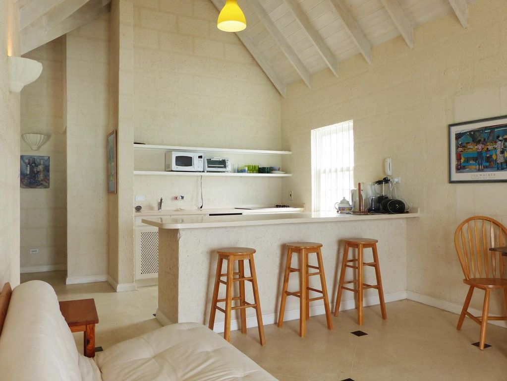 Property photo 2 of 11 Image