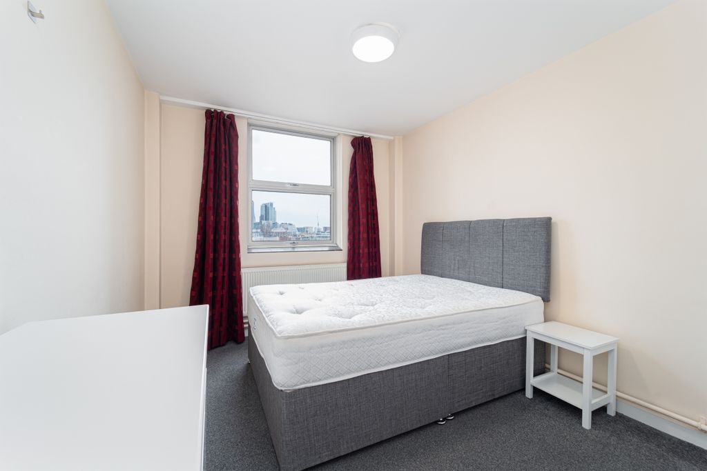 Property photo 2 of 7 Wolfson House 1 (...