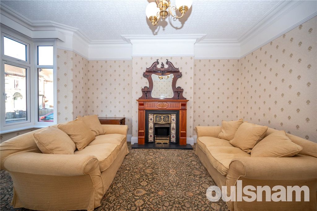 Property photo 2 of 17 Picture No. 30