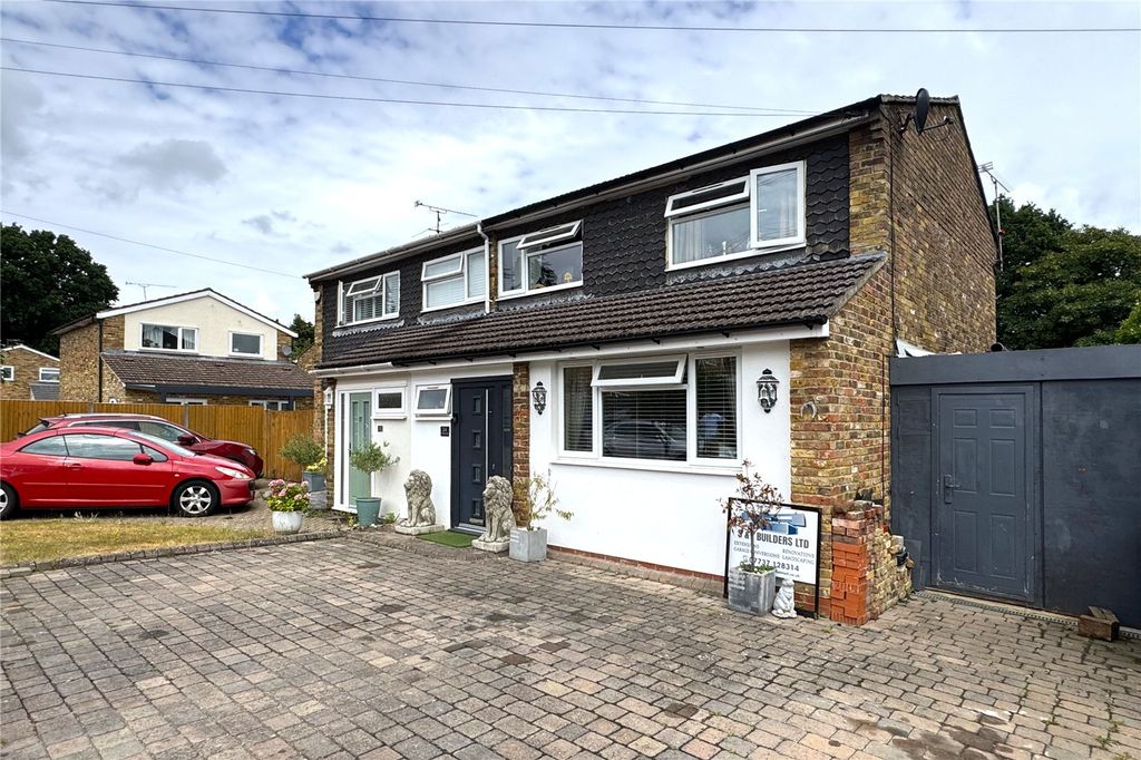 Property photo 1 of 22 Picture No. 04