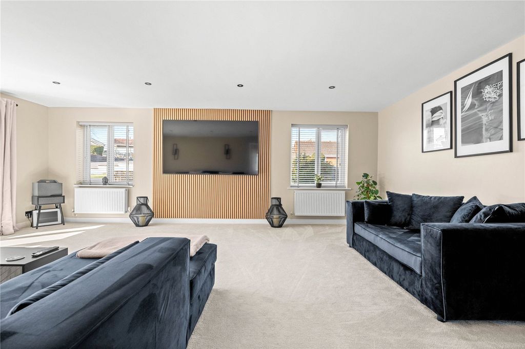 Property photo 2 of 20 Picture No. 46