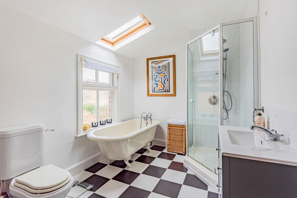 Property photo 3 of 8 570079 (7).Jpg