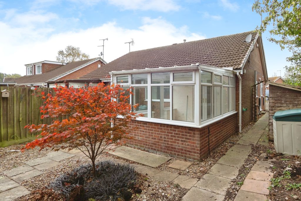 Property photo 3 of 8 Rear Garden