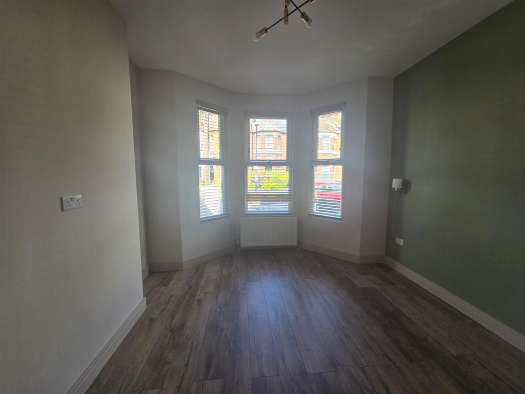 Property photo 2 of 8 Whatsapp Image 2025-06-26 At 14.35.11 (1).Jpeg