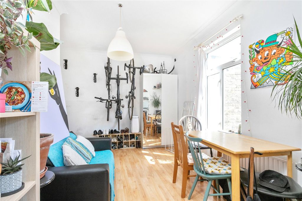 Property photo 3 of 12 Picture No. 09
