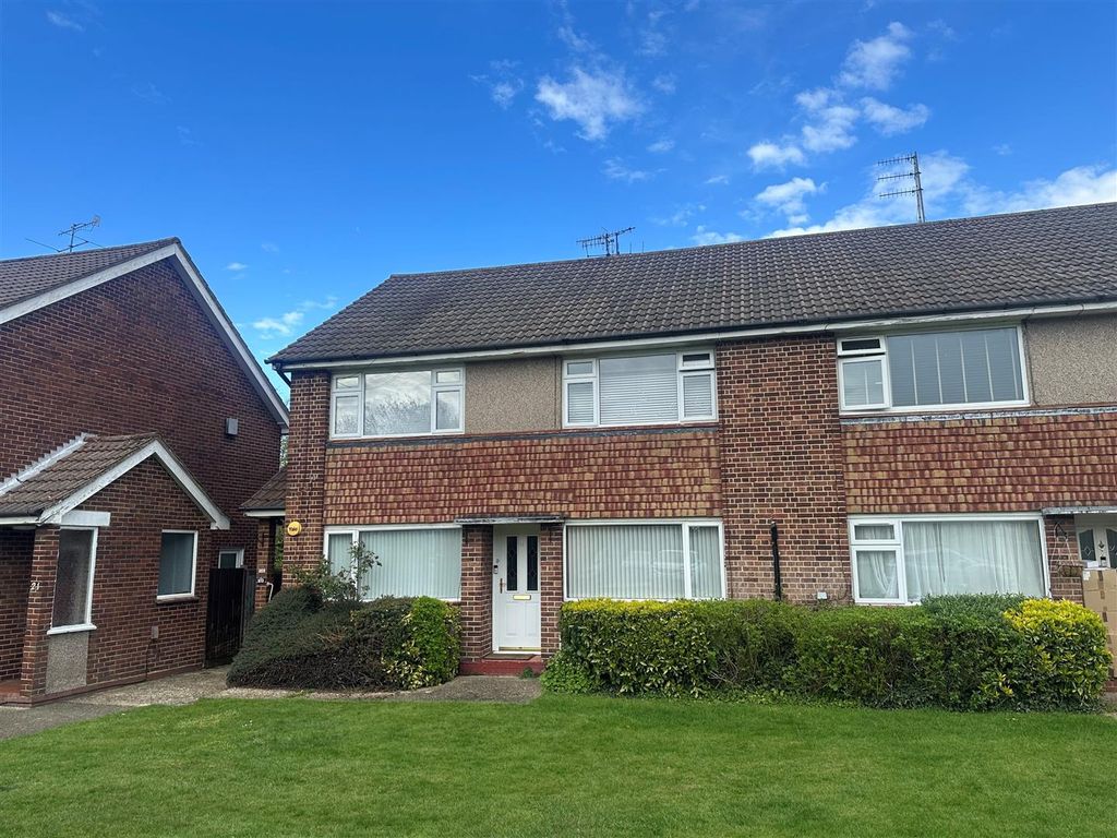 Property photo 1 of 8 Coopers Estate Agents