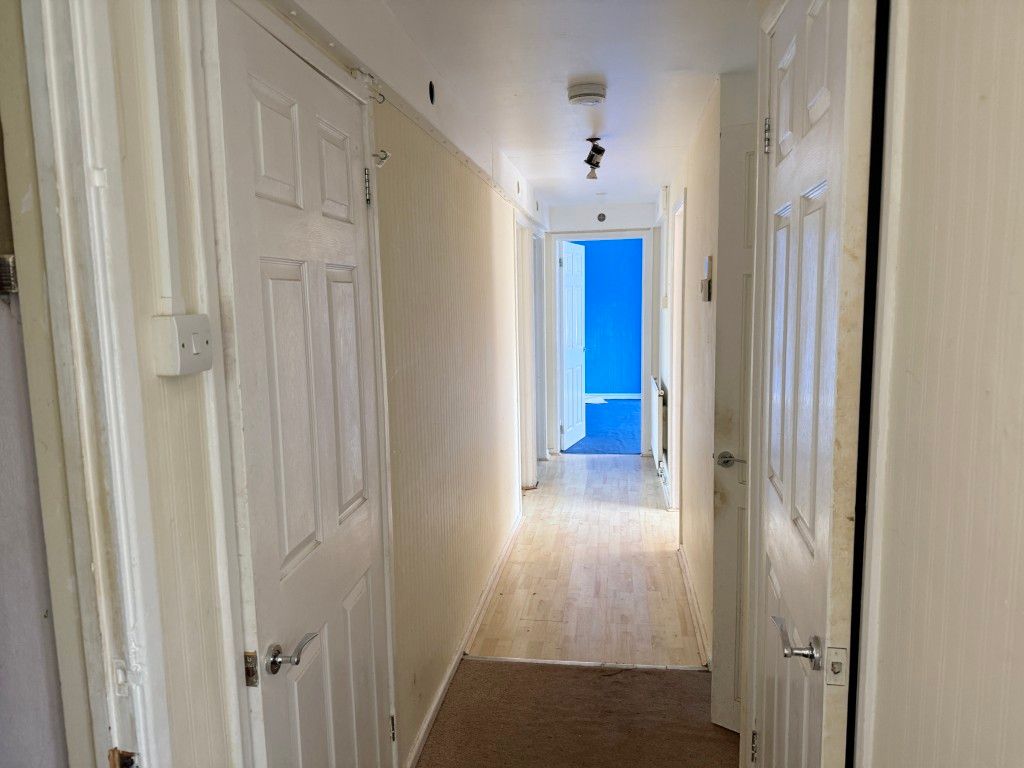 Property photo 2 of 10 Entrance Hall In Flat In Need Of Improvement