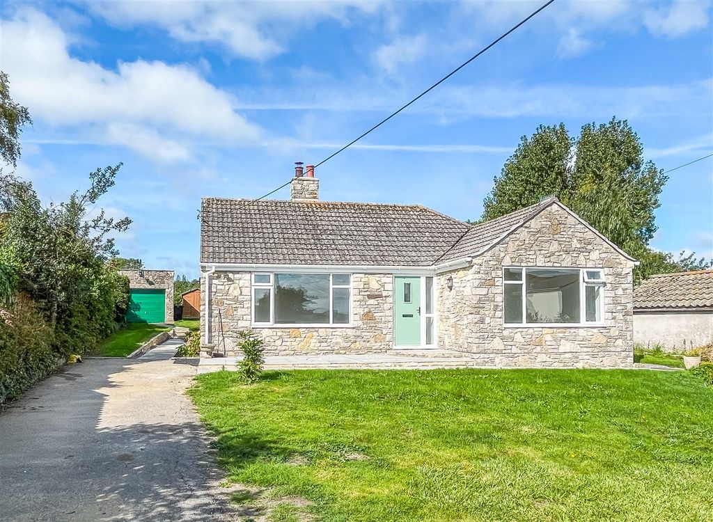 Property photo 1 of 19 Front Of Property.Jpg