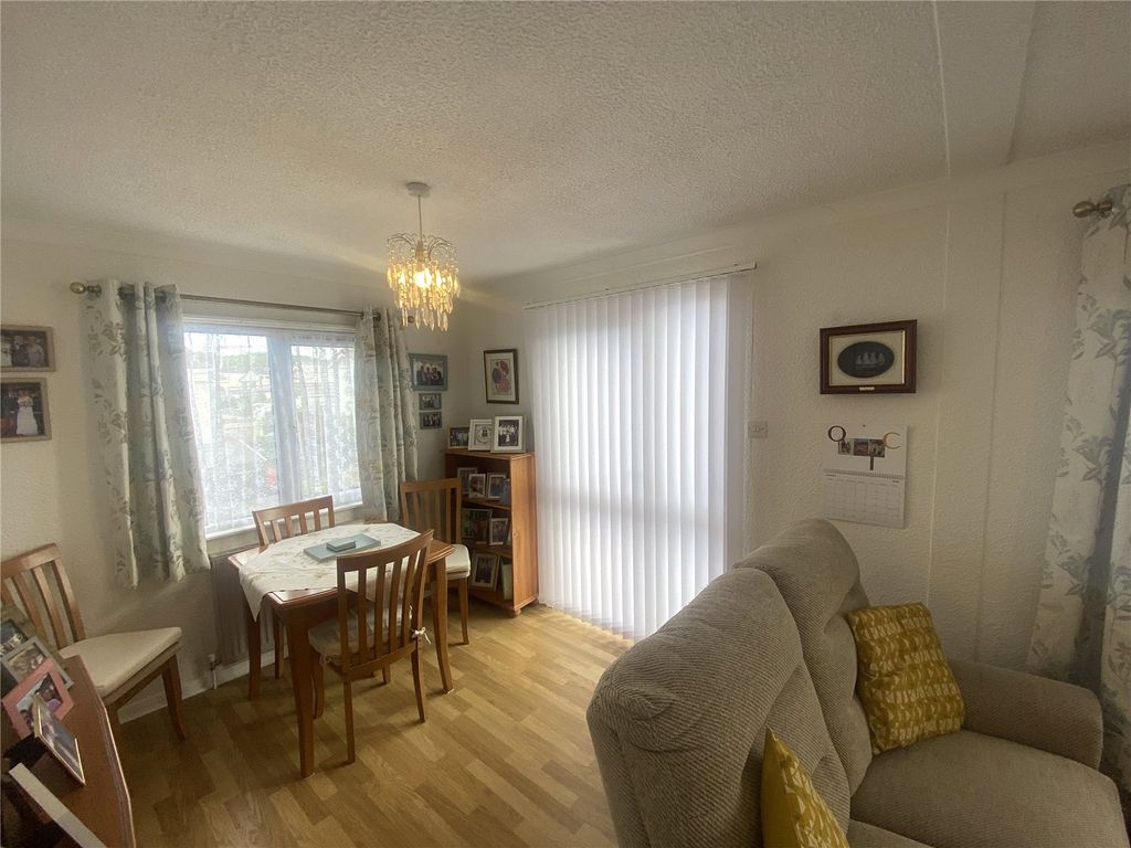 Property photo 3 of 22 Picture No. 25