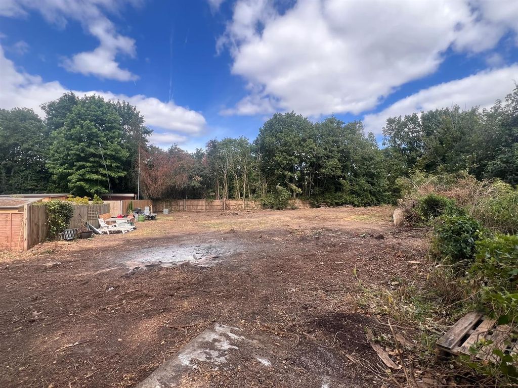 Additional image 5 of Land for saleStrathmore Drive, Charvil, Reading RG10