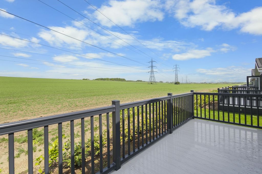 Property photo 2 of 12 56F7A5Fbf558879Ec2690E0c6Bb845Ca02A34Af045Fc63Cab5