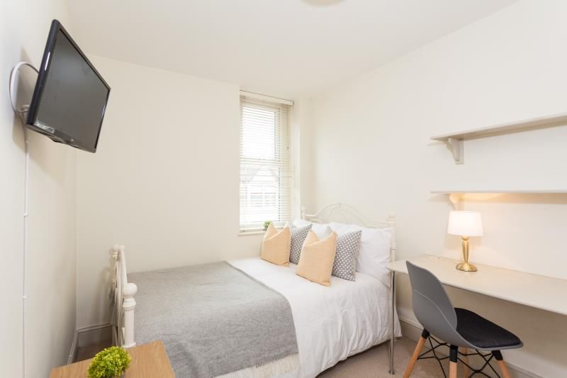 Property photo 2 of 16 Photo 1