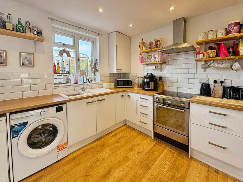 Property photo 1 of 15 Kitchen/Diner
