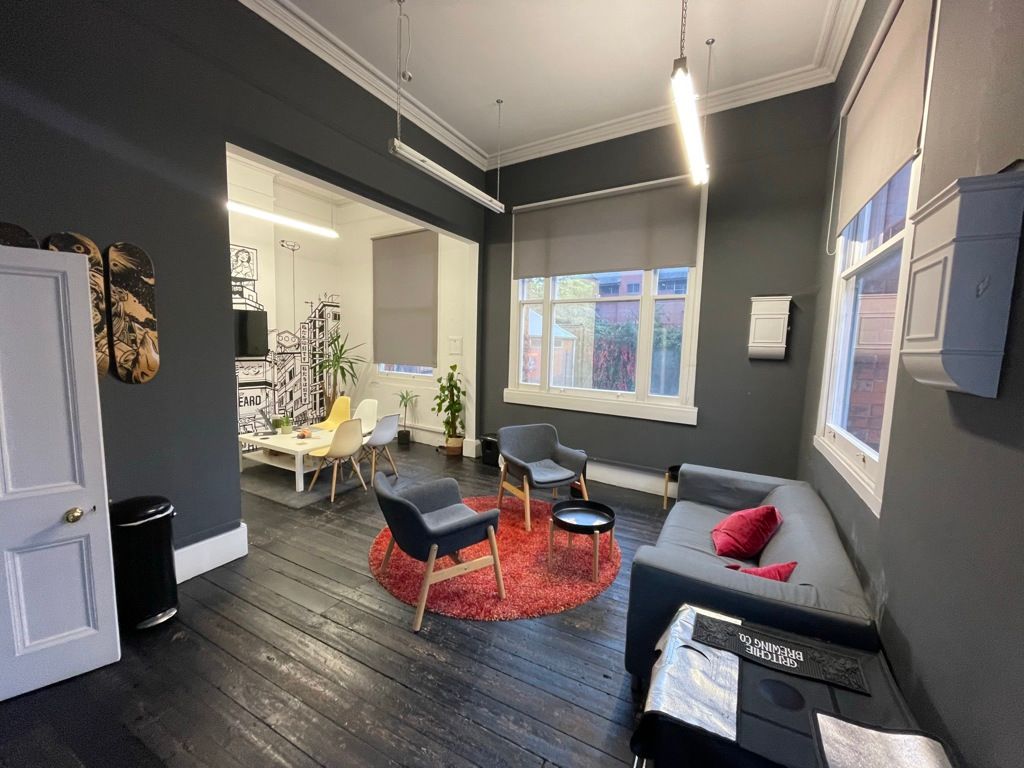 Property photo 2 of 5 Photo 1