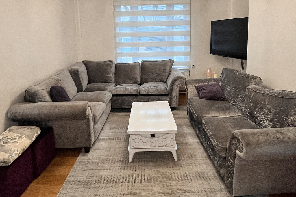 Property photo 1 of 22