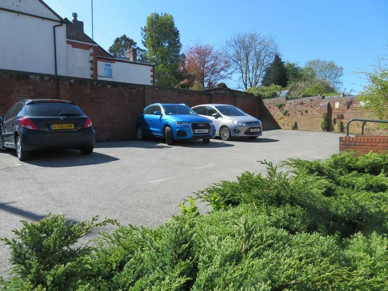 Property photo 1 of 6