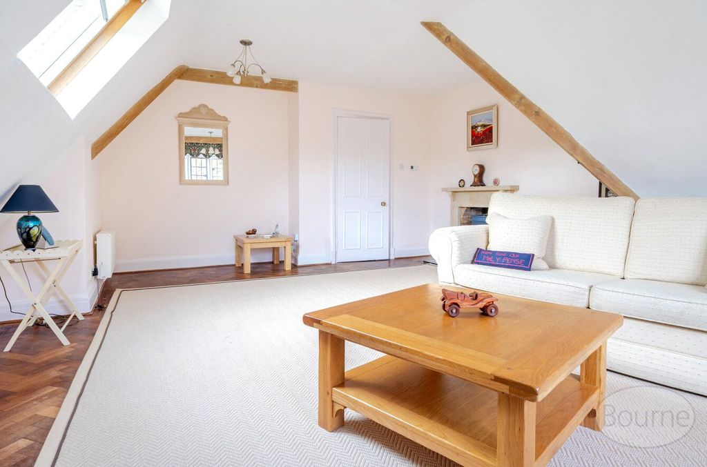 Additional image 20 of 3 bed flat for saleHawkley, Liss, Hampshire GU33