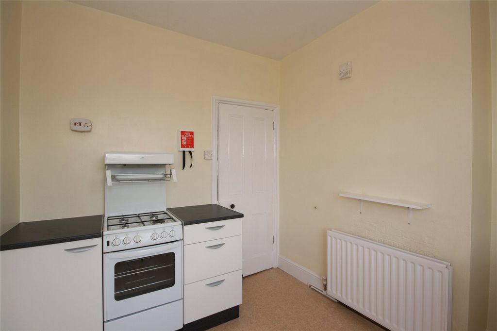 Property photo 2 of 9 Picture No. 06