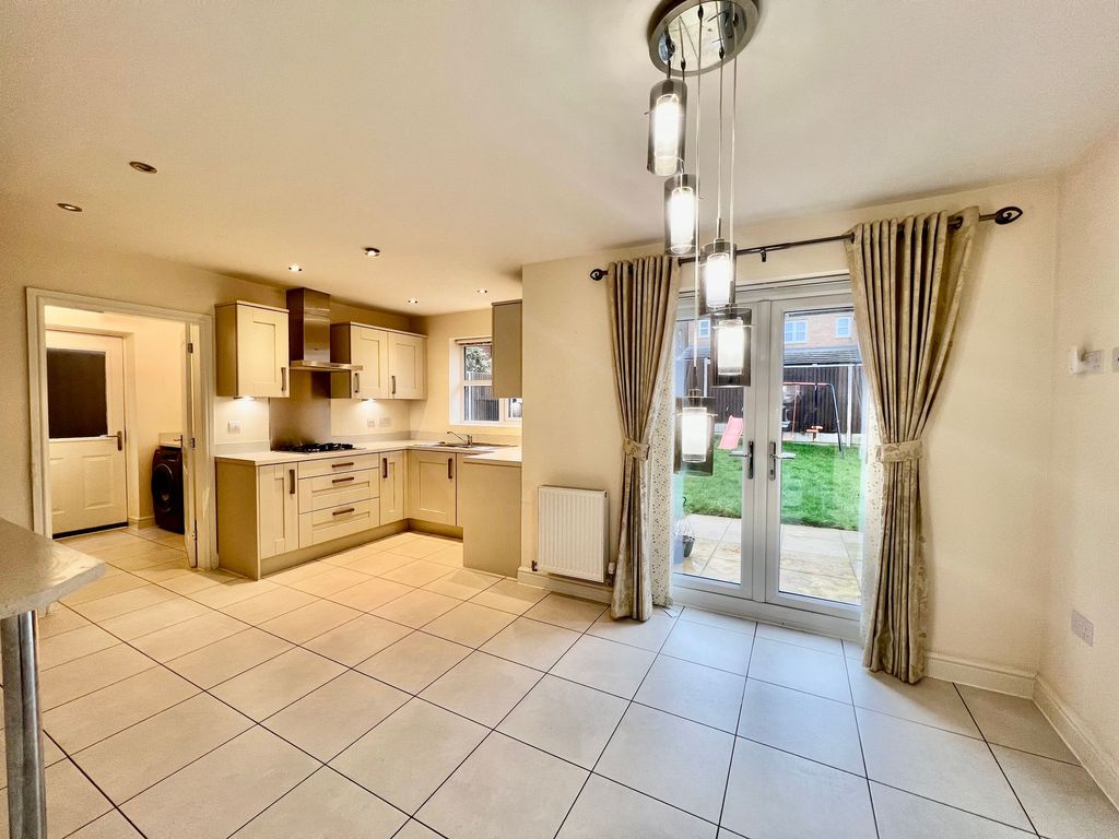 Property photo 2 of 24