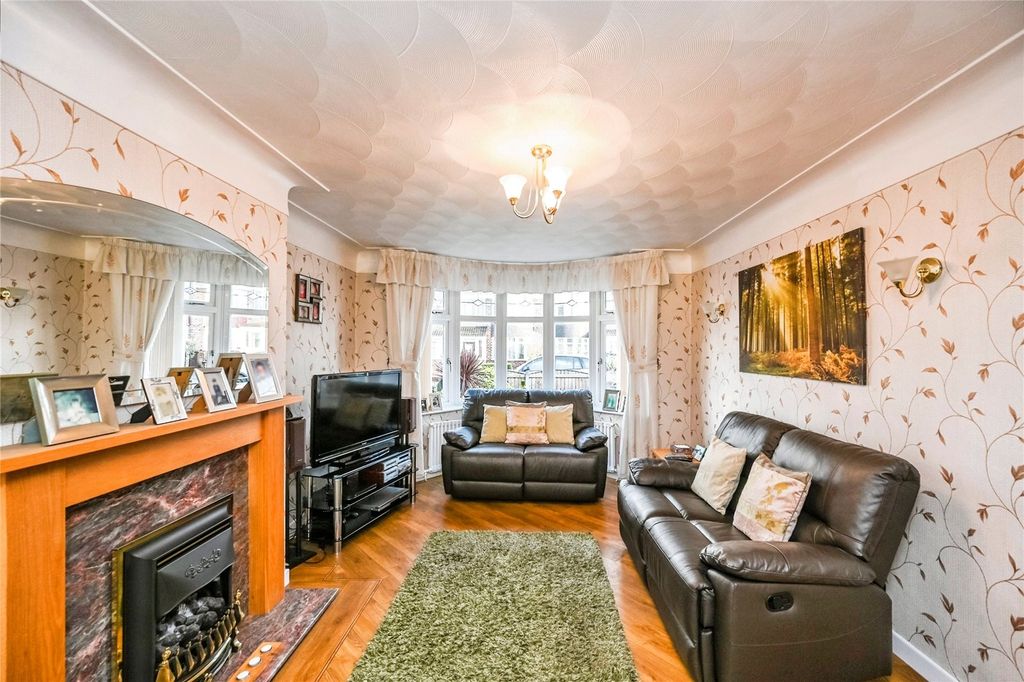 Property photo 3 of 17 Picture No. 18