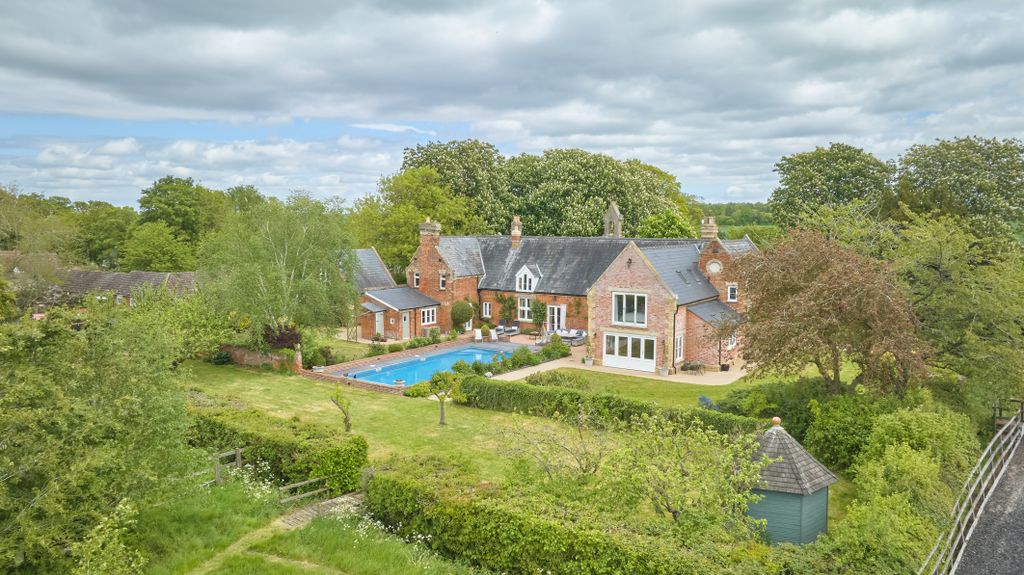 Additional image 30 of 6 bed detached house for saleCowlinge, Newmarket, Suffolk CB8