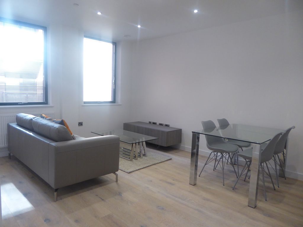 Property photo 3 of 6 Reception/Dining Area