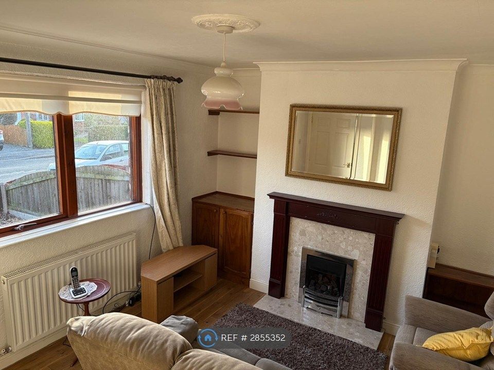 Property photo 2 of 12 Living Room