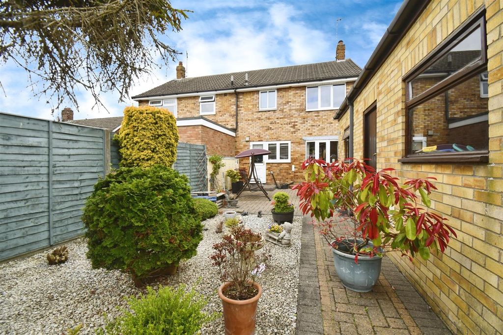 Property photo 1 of 23 Outside