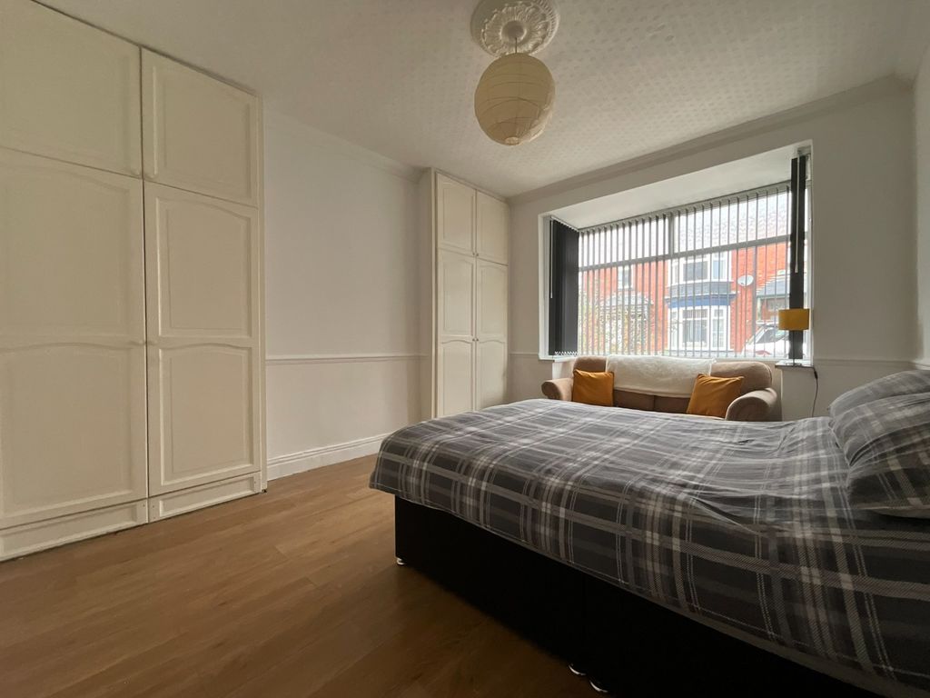 Property photo 3 of 8 3785536