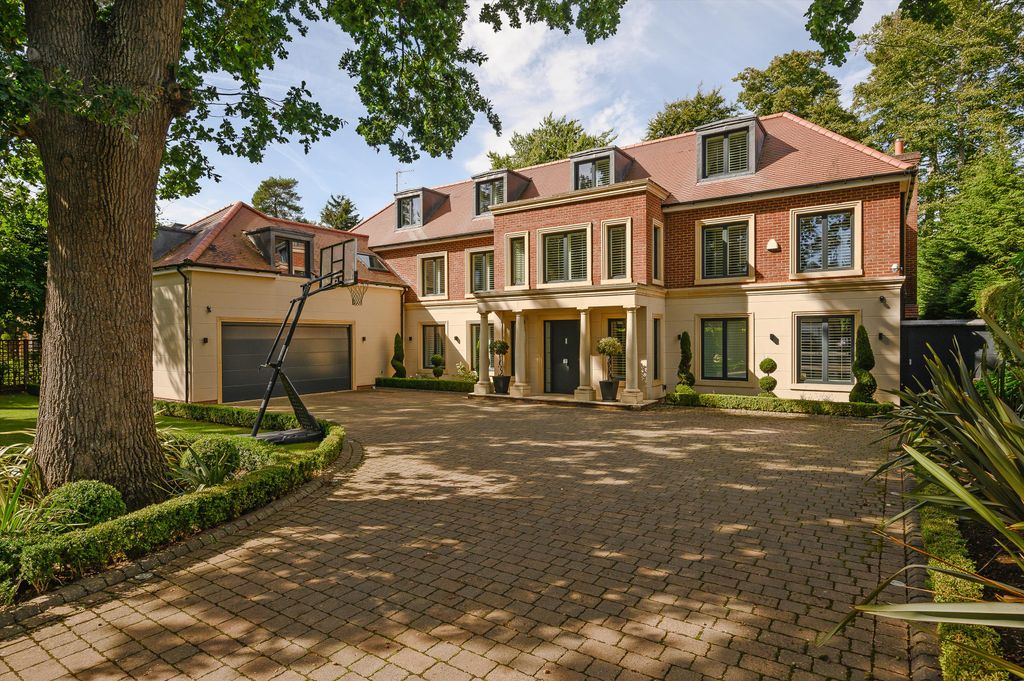 Property photo 1 of 21 Image