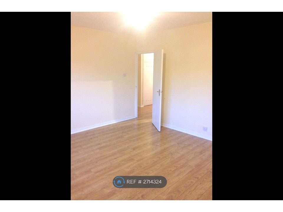 Property photo 3 of 21 Reception