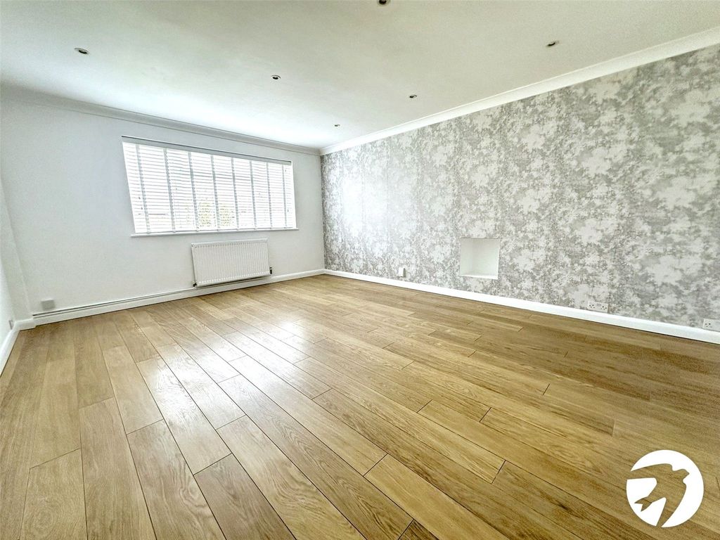 Property photo 2 of 15 Living Room