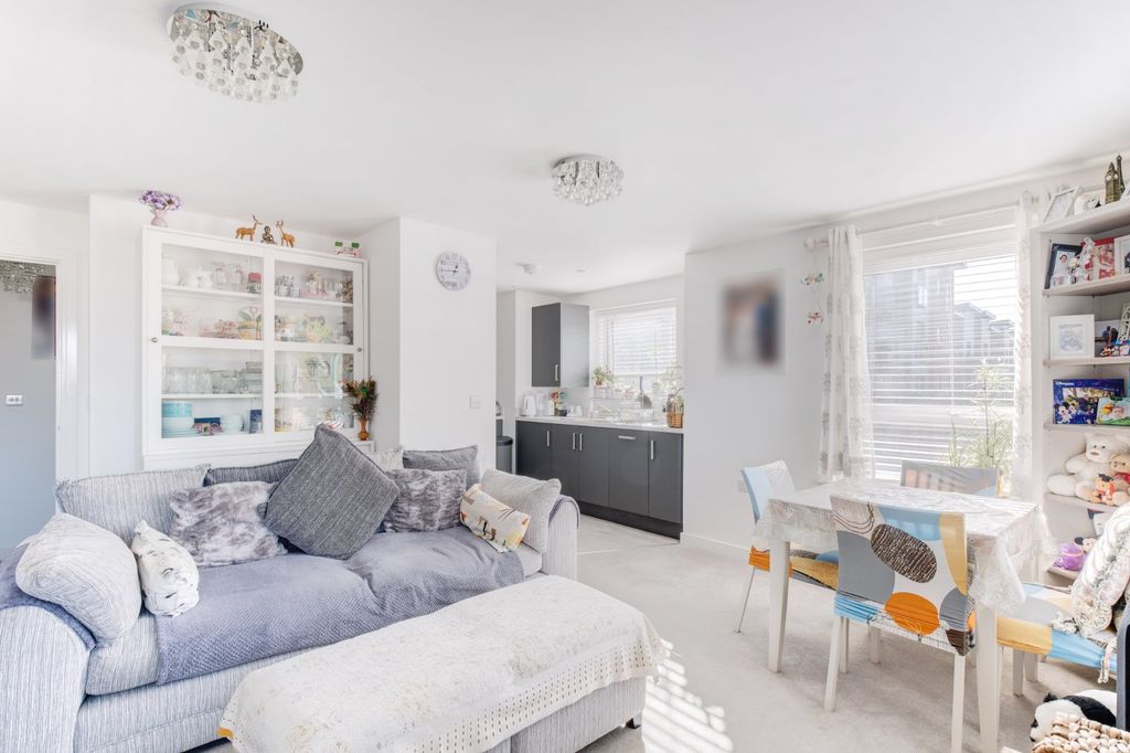 Property photo 2 of 13 Picture No. 06