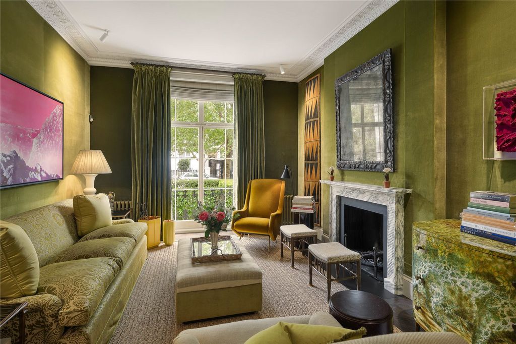 Property photo 2 of 19 Drawing Room